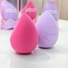 Cargar imagen en el visor de la galería, ESPONJA DREAM BLENDER PROFESIONAL CON ESTUCHE