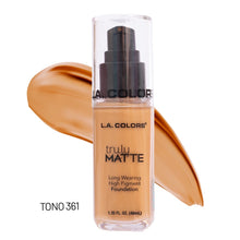 Cargar imagen en el visor de la galería, BASE TRULY MATTE LA COLORS REF BAT574