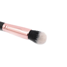 Cargar imagen en el visor de la galería, BROCHA INDIVIDUAL KABUKI CORRECTOR P111