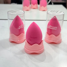 Cargar imagen en el visor de la galería, ESPONJA DREAM BLENDER PROFESIONAL CON ESTUCHE