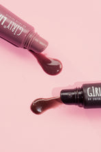 Cargar imagen en el visor de la galería, LIP BALM CON PEPTIDOS GIRLY