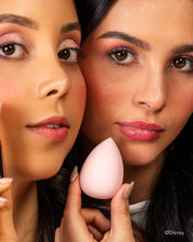 Cargar imagen en el visor de la galería, ESPONJA DE MAQUILLAJE MINNIE MOUSE MIIS