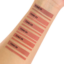 Cargar imagen en el visor de la galería, KIT DE LABIOS DELICIUS LIPS CRAYOLA Y DELINEADOR TRENDY