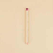 Cargar imagen en el visor de la galería, LÁPIZ DELINEADOR DE LABIOS ATENEA