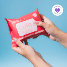 Cargar imagen en el visor de la galería, TOALLAS HUMEDAS DESMAQUILLANTES X30 LULA