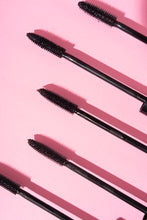 Cargar imagen en el visor de la galería, PESTAÑINA NEGRA IM GIRLY