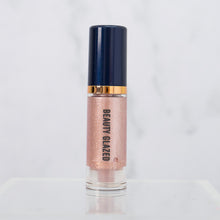 Cargar imagen en el visor de la galería, ILUMINADOR LIQUIDO BEAUTY GLAZED
