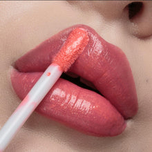 Cargar imagen en el visor de la galería, GLOSS LIP GLAZE FEELS RUBY ROSE COLOR 76