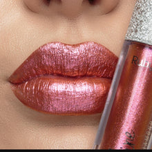 Cargar imagen en el visor de la galería, BRILLO / GLOSS DIAMOND GLOW RUBY ROSE TONO: 04