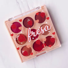 Cargar imagen en el visor de la galería, SOMBRA FRUTAS TRENDY FRESA REF C06-09