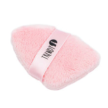 Cargar imagen en el visor de la galería, ALMOHADITA TRIANGULAR TRENDY REF QC051