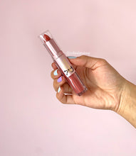 Cargar imagen en el visor de la galería, LABIAL DUO MATE RUBY ROSE TONO 129