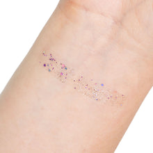 Cargar imagen en el visor de la galería, SOMBRA LIQUIDA GLOW BEAT TRENDY REF SLT2203
