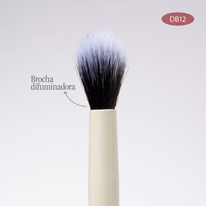 BROCHA DUO GLAM DB12 PLANA CREMA Y DIFUMINADORA