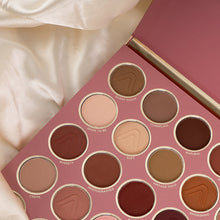 Cargar imagen en el visor de la galería, PALETA DE SOMBRAS CLASSIC 35 TONOS ATENEA
