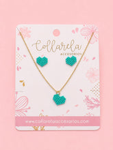 Cargar imagen en el visor de la galería, SET ARETES Y COLLAR CORAZONES MIYUKI
