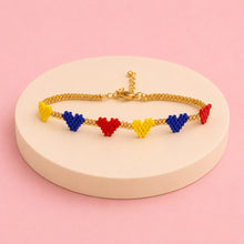 Cargar imagen en el visor de la galería, PULSERA TEJIDA MIYUKI CORAZONES COLOMBIA

