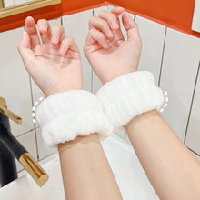 Cargar imagen en el visor de la galería, SET MUÑEQUERAS MICROFIBRA PARA SKIN CARE
