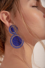 Cargar imagen en el visor de la galería, ARETE TEJIDO DOBLE AZUL
