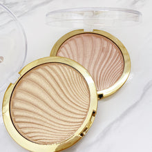 Cargar imagen en el visor de la galería, ILUMINADOR PERLADO TRENDY PEARL
