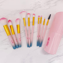 Cargar imagen en el visor de la galería, KIT BROCHA TRENDY CORAZÓN X10 UND

