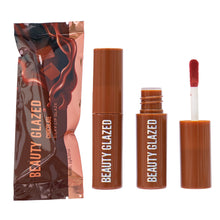 Cargar imagen en el visor de la galería, LABIAL CHOCOLATE VELVET BEAUTY GLAZED
