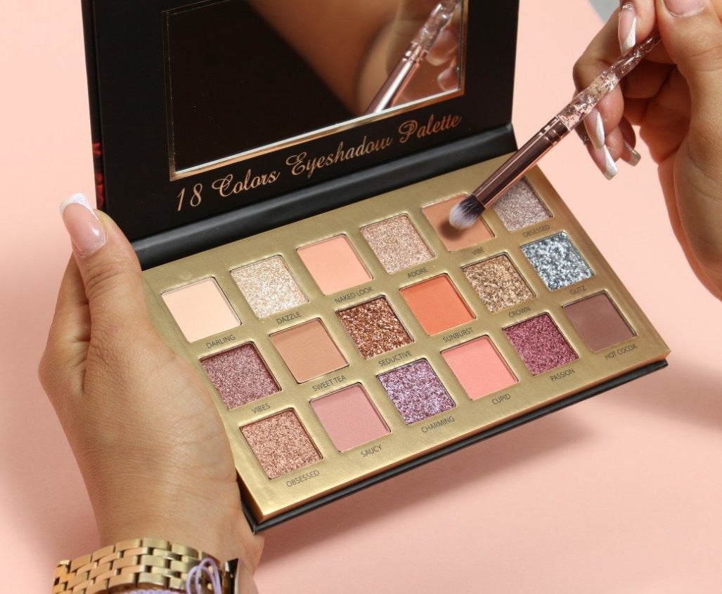 PALETA DE SOMBRAS ETERNAL CHARM FEBBLE