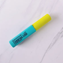 Cargar imagen en el visor de la galería, PESTAÑINA KLEAN COLOR EXTRACTO ALOE VERA A PRUEBA DE AGUA
