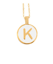 Cargar imagen en el visor de la galería, SET CADENA LETRA K HUESO + ARETES 18MM
